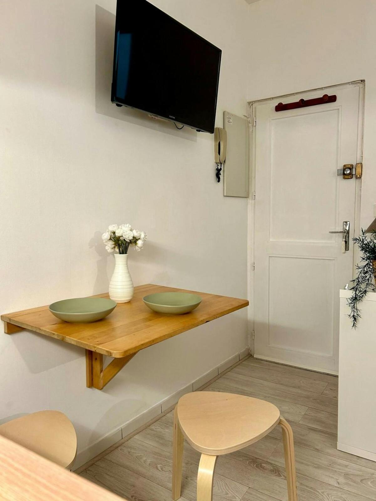 Apartament Au Charme Des Carmes - T1 Sur Cour - Metro A & B Tuluza Zewnętrze zdjęcie